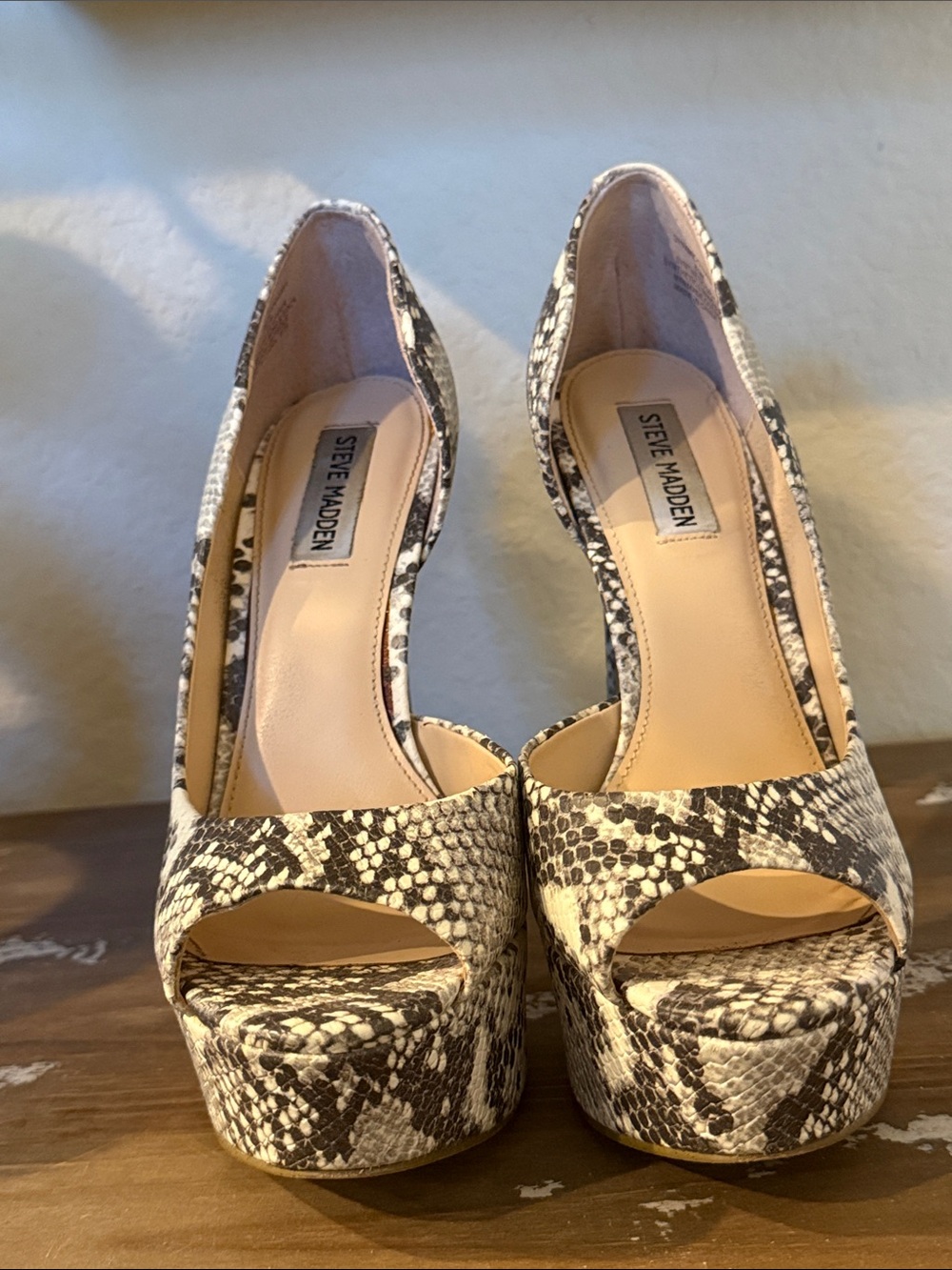 Steve Madden Dynamic Snakeskin Platform Peep Toe Heels 8.5 Y2K - Picture 6 of 10